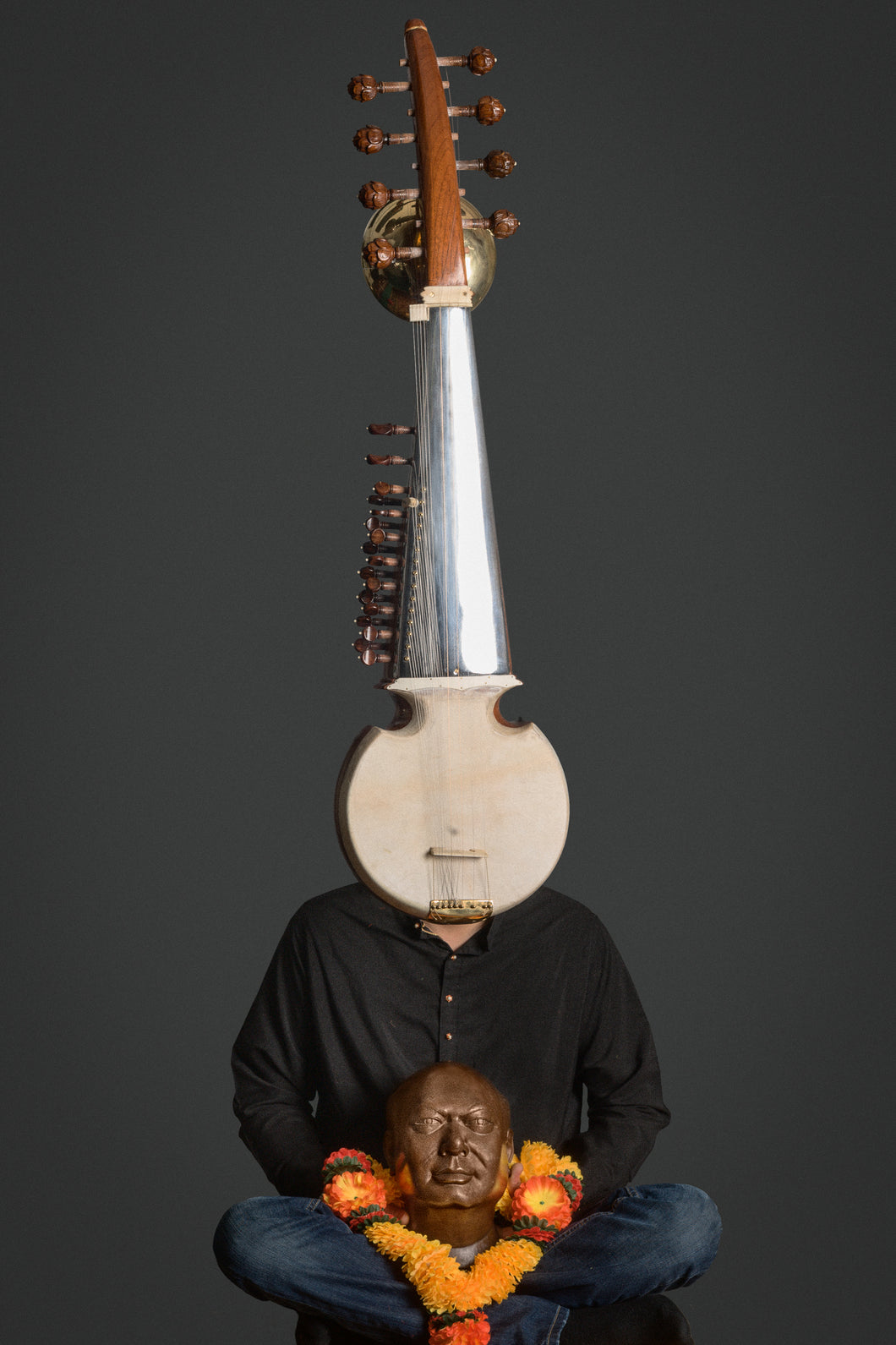 Alam Khan Instrumenthead