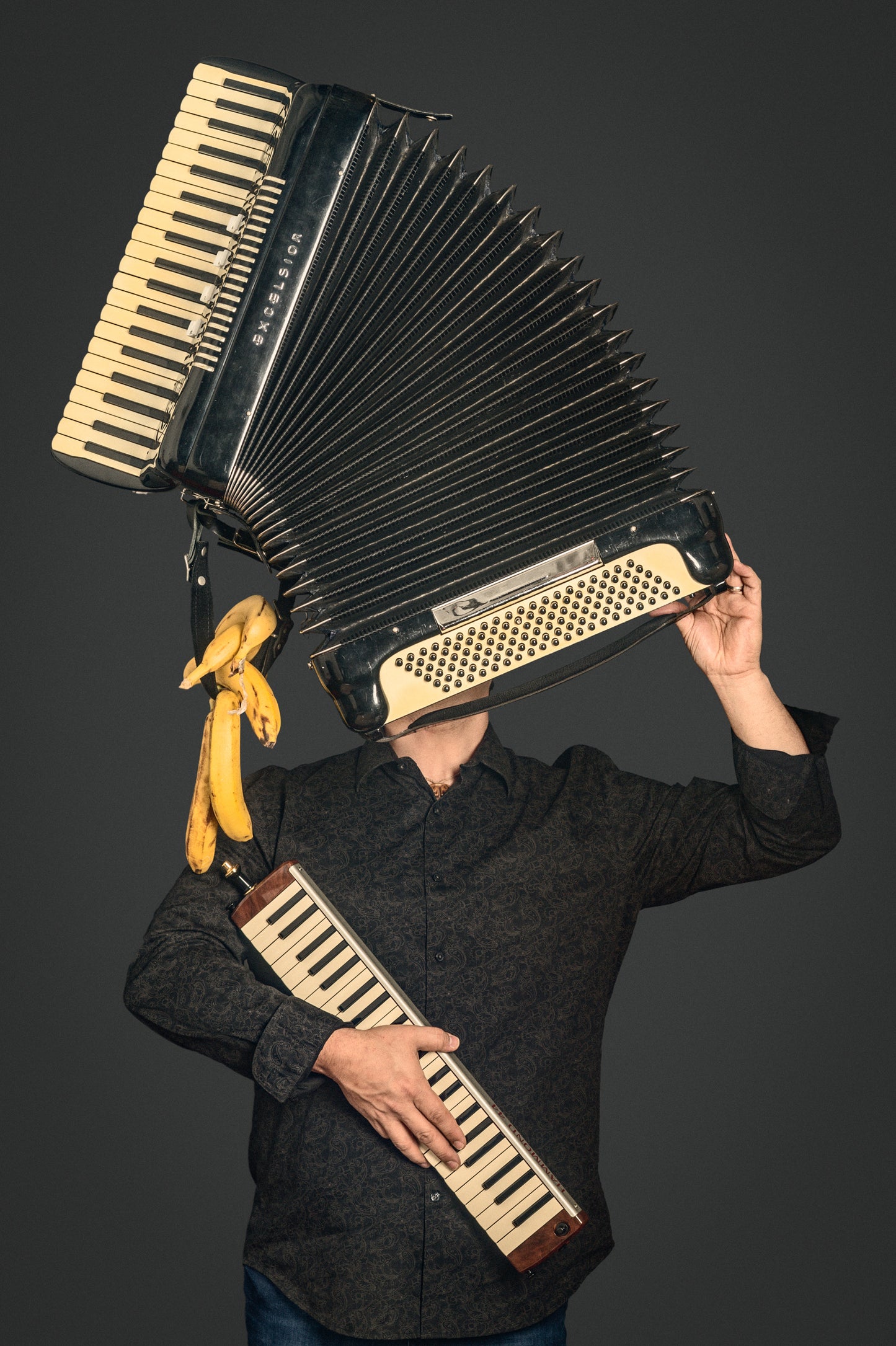 Cyrus Madan Instrumenthead